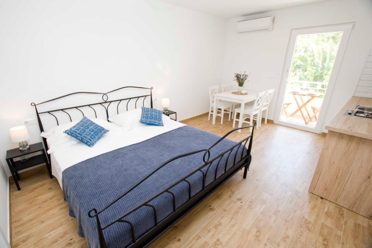 Apartmani Rustica Drasnice Exterior photo